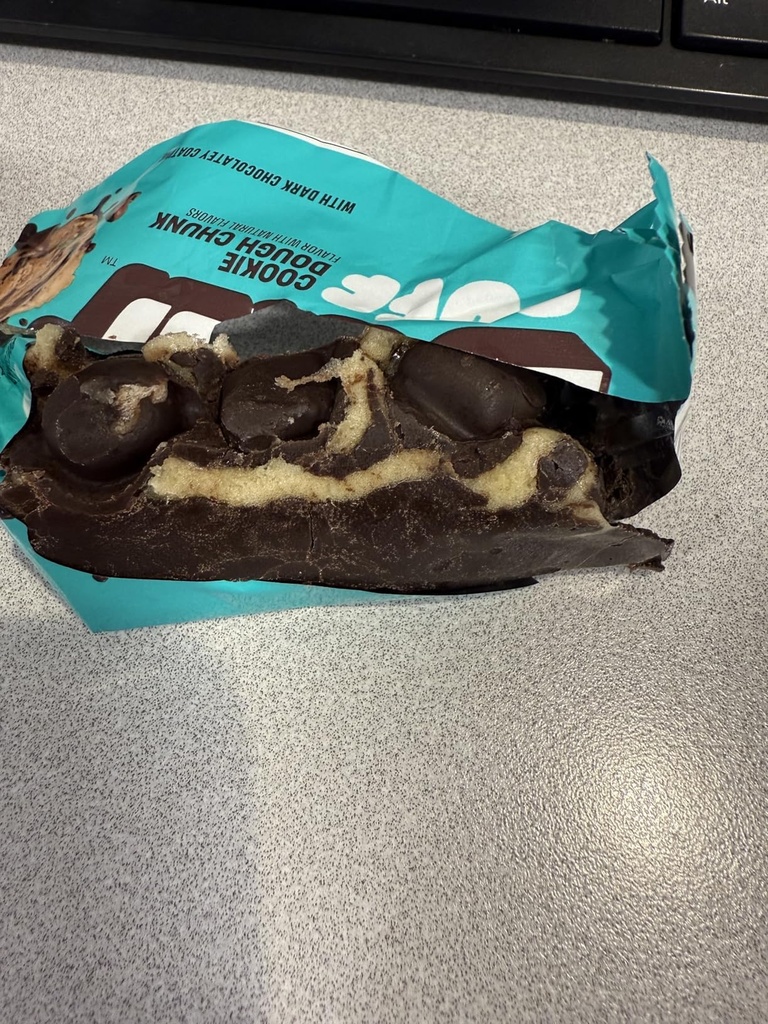 new-protein-bar-cookie-dough-chunk-prote-4.jpg