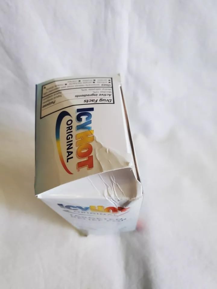 icy-hot-extra-strength-cream-1-25oz-chat-3.jpg