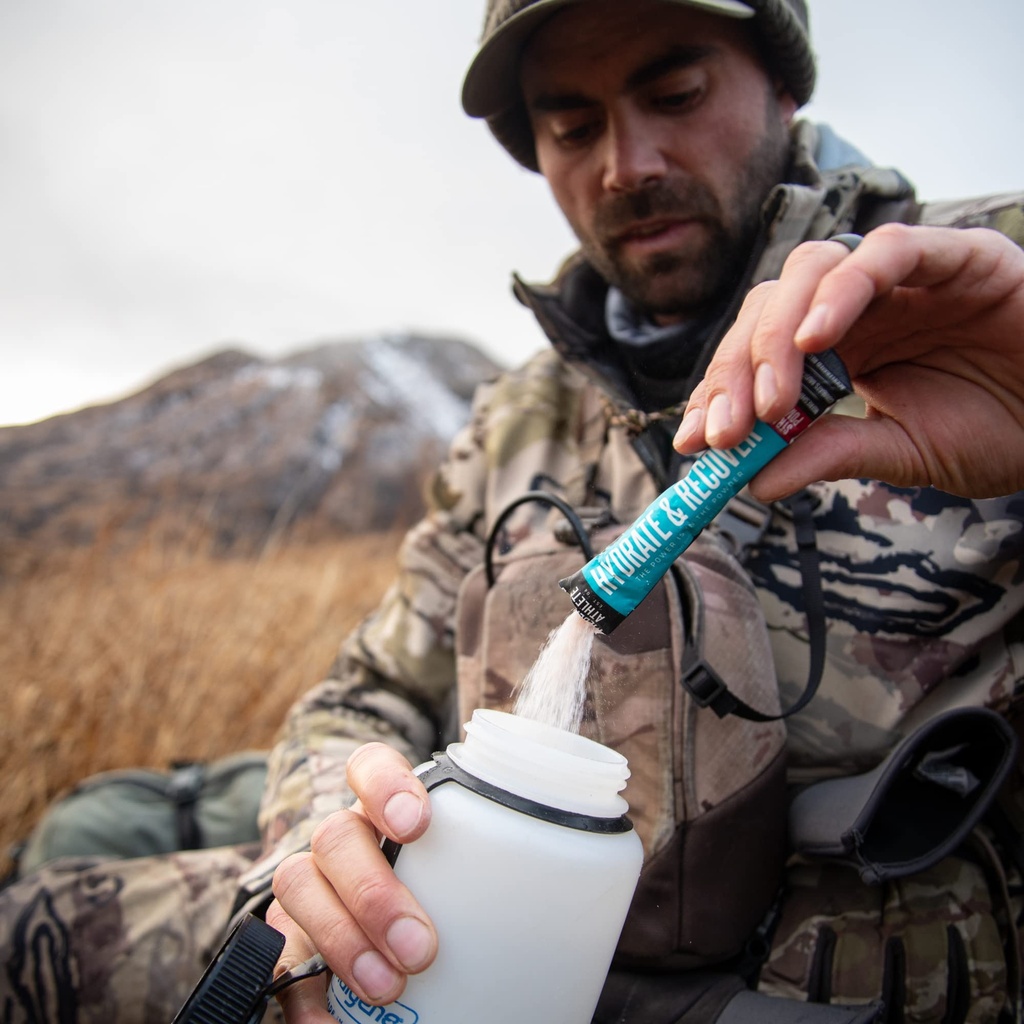 wilderness-athlete-hydrate-recover-liqui-3.jpg