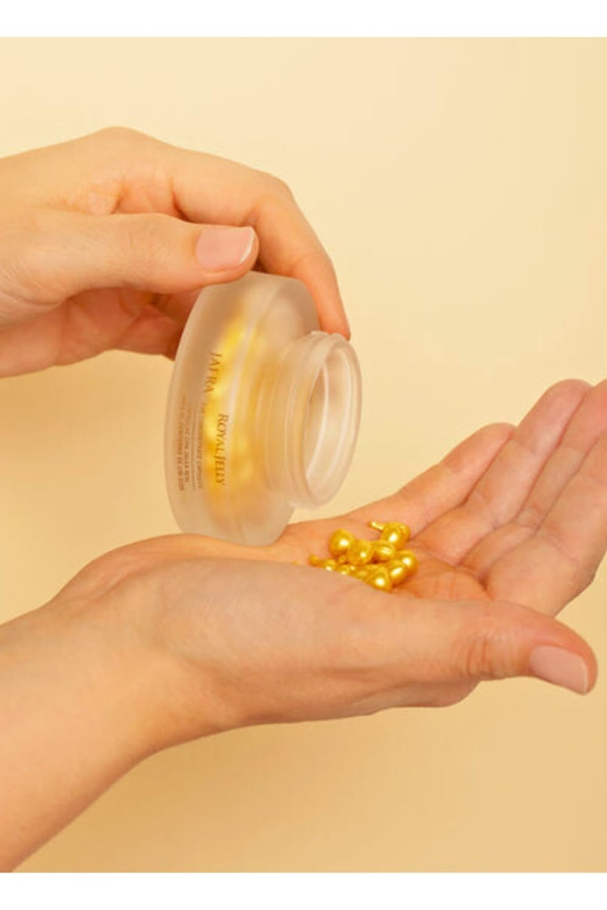 jafra-royal-jelly-eye-concentrate-capsul-3.jpg