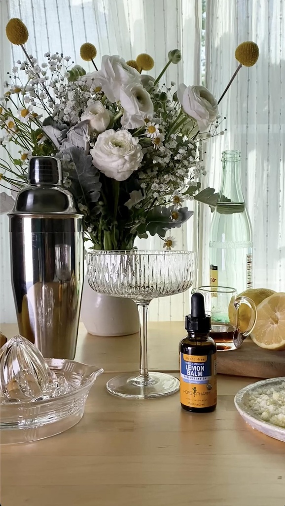 herb-pharm-organic-lemon-balm-extract-al-4.jpg