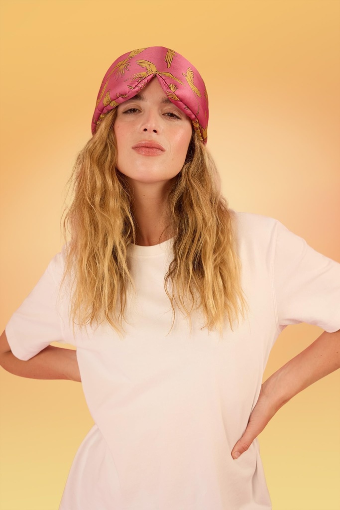 glow-people-silk-sleep-mask-100-mulberry-4.jpg