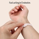 nausea-bands-for-morning-sickness-relief-4.jpg