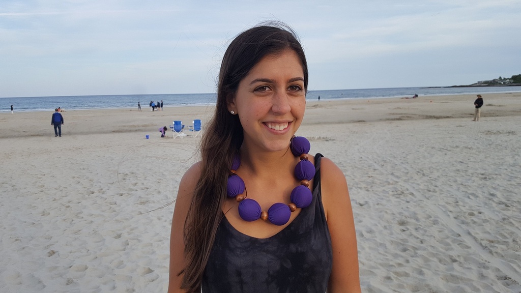 nano-ice-cooling-necklace-2-hours-of-coo-3.jpg