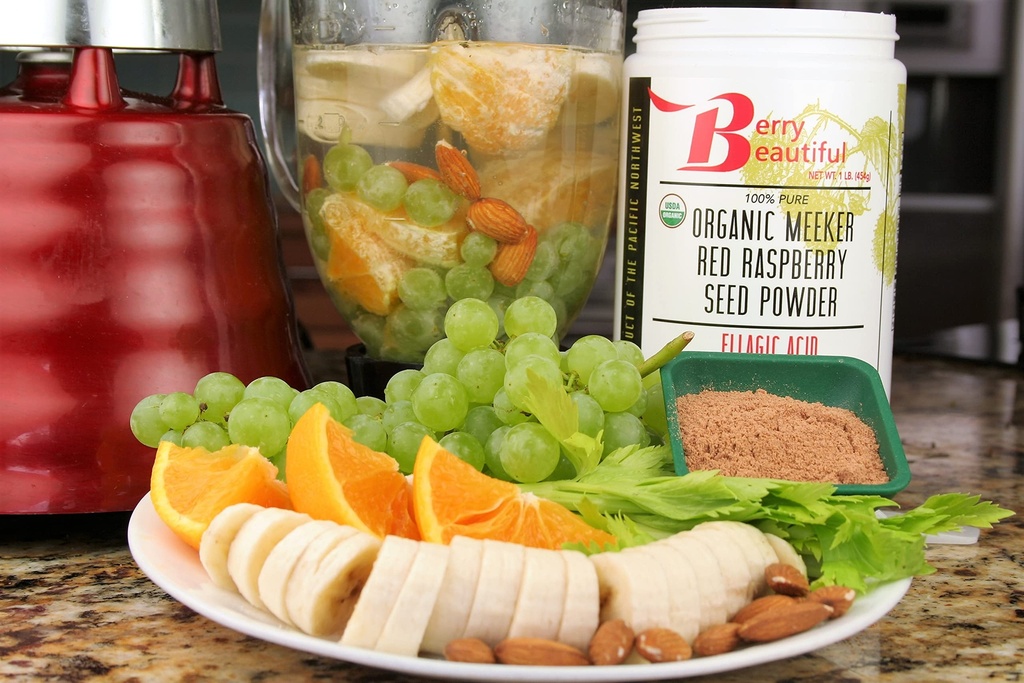berry-beautiful-organic-meeker-red-raspb-3.jpg