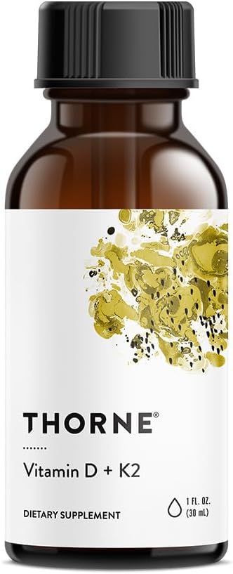 THORNE - D-vitamiin + K2 vedelik mõõdetud dispensaatoriga - vitamiinid D3 & K2 tervislike luude ja lihaste toetamiseks * - 1 Fl Oz (30 ml) - 600 serveerimist