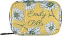 Custom Pill Box 7 Day Pill Case Bag Daisy Ziedi Personalizēts Vārds Travel Pill Organizators Bag ar zipper Pārnēsājams Weekly Case Compact Izmērs Vitamīnu Papildinājuma turētājs