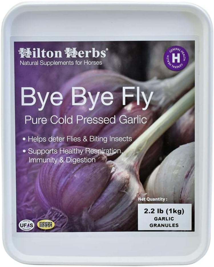 Hilton Herbs Bye Fly Pure Garlic Granules. Unik Herbal Formel stöder hälsosam andning, matsmältning, immunitet och naturlig motstånd. Scoop ingår. 2 kg. Net Wt.