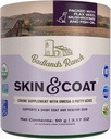 Badlands Ranch - Skin & Coat Canine Supplement w/Omega-3 Grassty Acids, Org. Ingredienti, Antiossidante Topper, Nourish Coat &Paws, Joint, Supporto Shiny Coat & Healthy Skin di Katherine Heigl (30 Scoops)