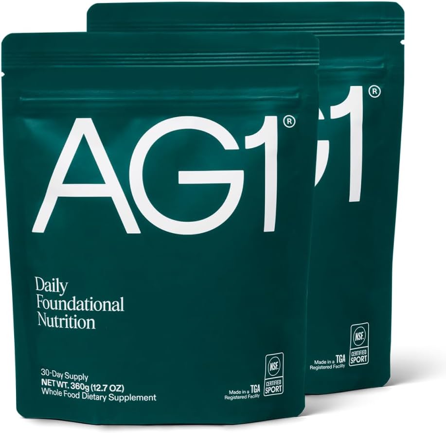 AG1 Greens אבקת תוסף | שיפור הבריאות של Gut | Multivitamin, Probiotic, Gluten Free, Vegan ו- Keto Friendly | 75 ויטמינים (Athletic Greens) - 2 Pack, Formula קלאסית (30 משרתים Per Pouch)