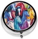 Krāsains Cartoon Horses Printed Round Pill Organizators ar 3 iecirkņiem, Portable Mini Pill kaste medicīnas, vitamīnu, zivju eļļa, papildinājumi