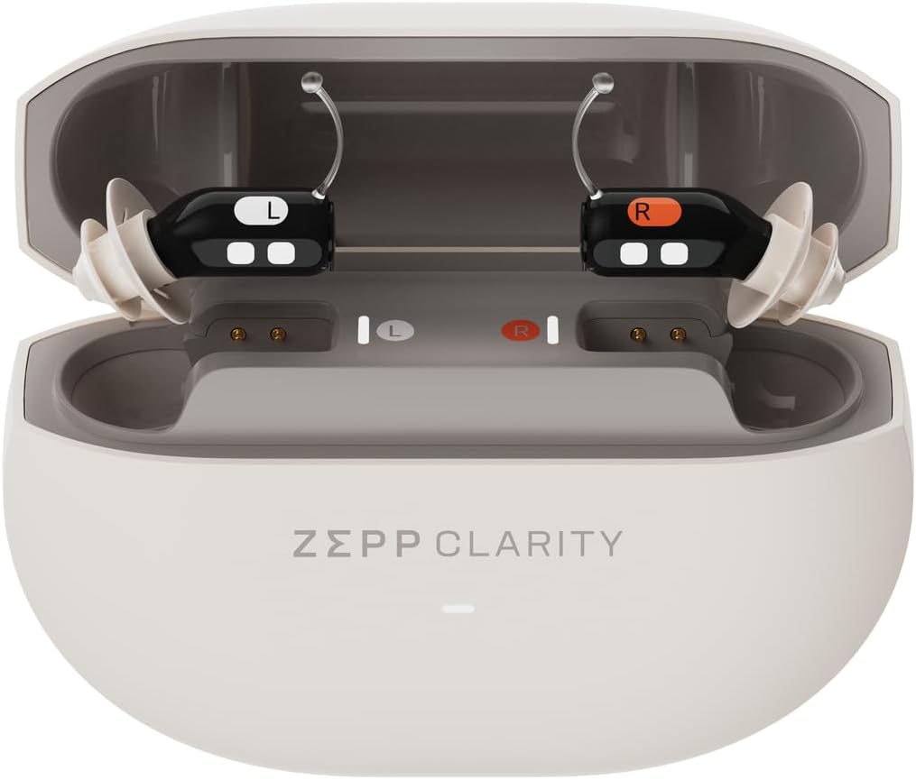 Un suport auditiv OTC pentru adulţi în vârstă - Aproape invizibil, Adaptive Sound, 18 HR Battery, Wireless & USB Charging Case, App Control, Lifetime Service & Audioology Care
