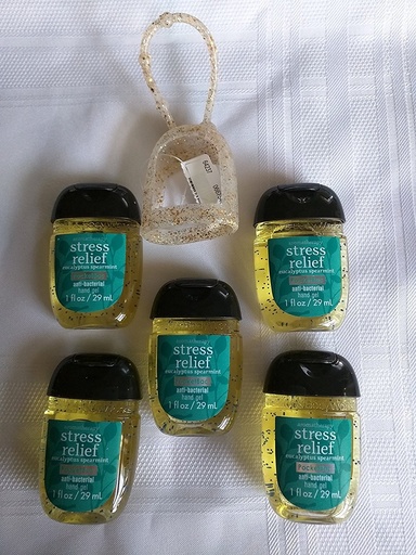 [BRSWKZIOAAJWAE34] Bath & Body Works Stress Relief Eucalyptus Spearmint PocketBac Anti-Bacterial Hand Gel and Holder - 5 ct bundle