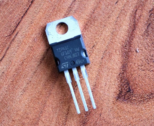 [BRSRM2TRAB7GGF3V] Electronic Spices TIP41C Isola do NPN Power Transistor Electronic Component (Pack Of 10) (TIP41C Isolado)