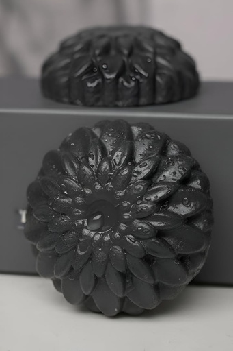 [BRSRGEIPCMBBM2T4] Black Detox Activated Charcoal Soap for Face & Body | Deep Cleansing & Oil Control | Pack of 2 (100g Each)