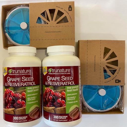 [BRSRAFQDC4IQ2C36] TruNature Viinamarjaseemned Resveratrol 300 kapslid ja HealthEmpire Pill Orgnizer Bundles (pakk 2)