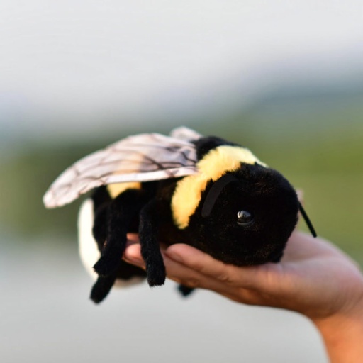 [BRSROGAPOIMB6GQ6] TAMMYFLYFLY Soft Bee Plush Toy, Stuffed Animal Doll,Cute Honeybee Plush Doll,17cm